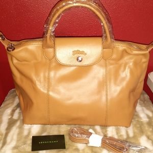 Longchamp Cuir Medium Top Handle in Tan